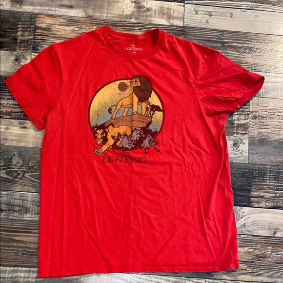 Disney Tops - Women’s Disney Lion King cotton  t-Shirt size large